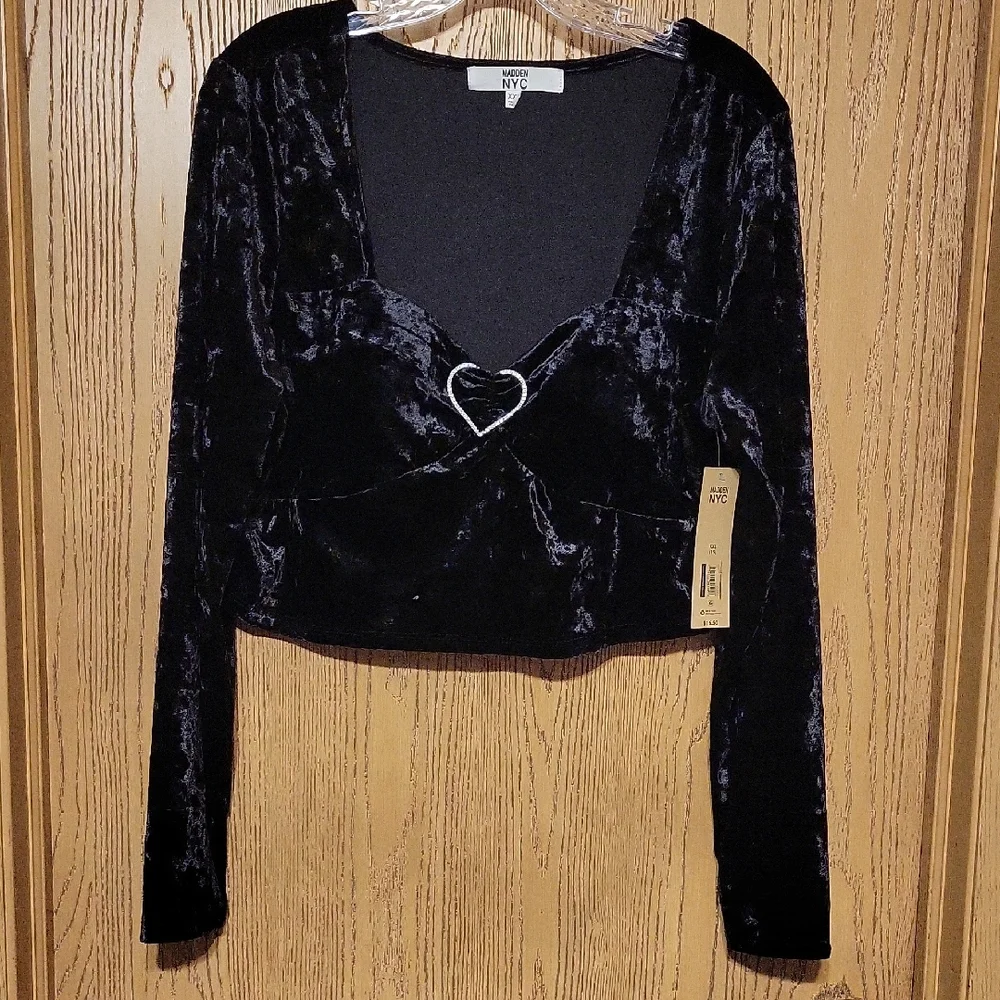 Madden NYC XXL(19) Black Velvet Crop Stretch Bra Top With Heart Detail . - Picture 1 of 13